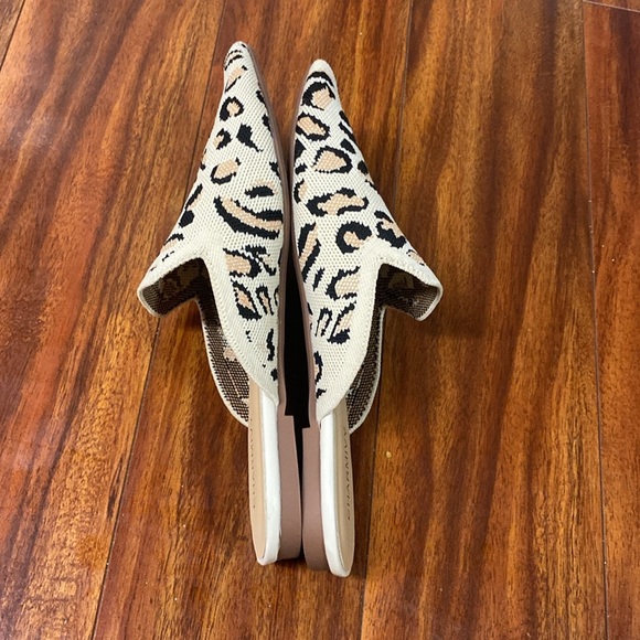 Charmivy- Beautiful  chic leopard print mules  Size 8 - Picture 6 of 10